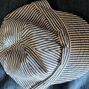 Striped Cotton Cap - Black & White Men's Hat